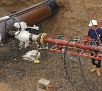 Pipeline and drilling service